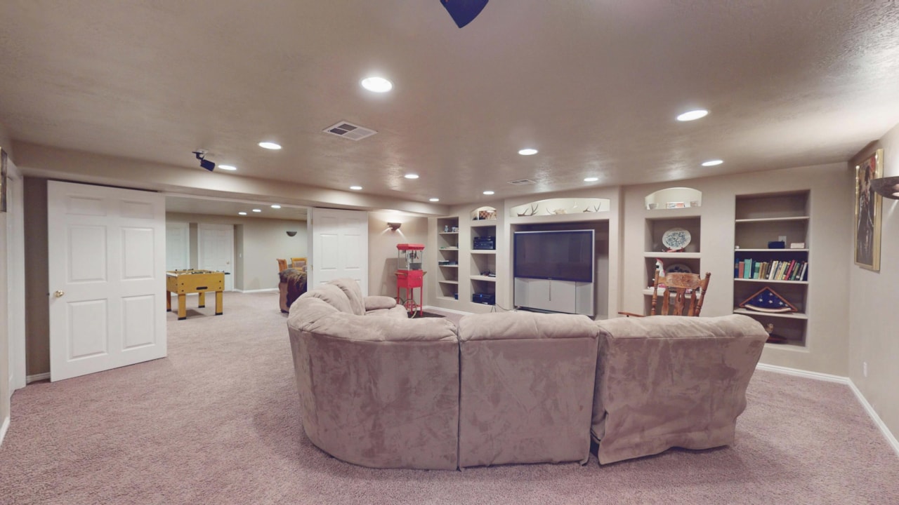 853 W Kestrel CT Washington, UT 84780 home for sale, MLS#25-266915 - Erika Rogers Photo 34