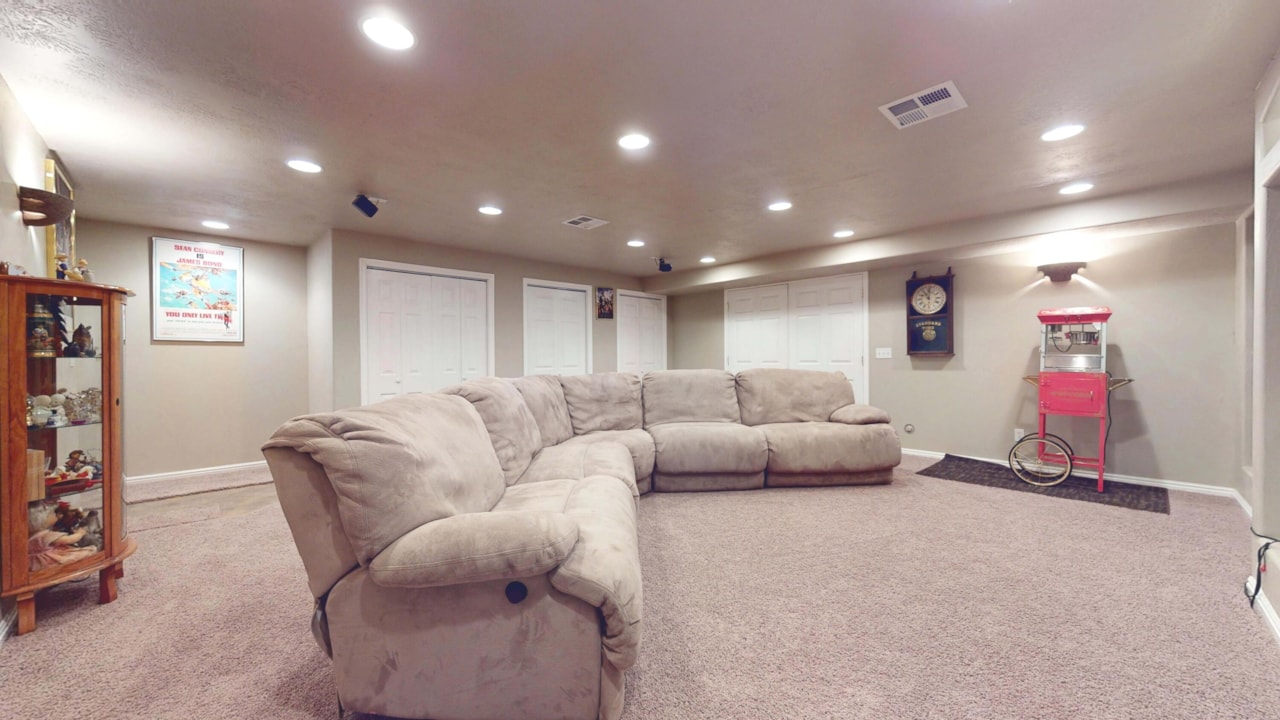 853 W Kestrel CT Washington, UT 84780 home for sale, MLS#25-266915 - Erika Rogers Photo 35