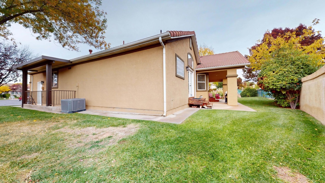 853 W Kestrel CT Washington, UT 84780 home for sale, MLS#25-266915 - Erika Rogers Photo 49