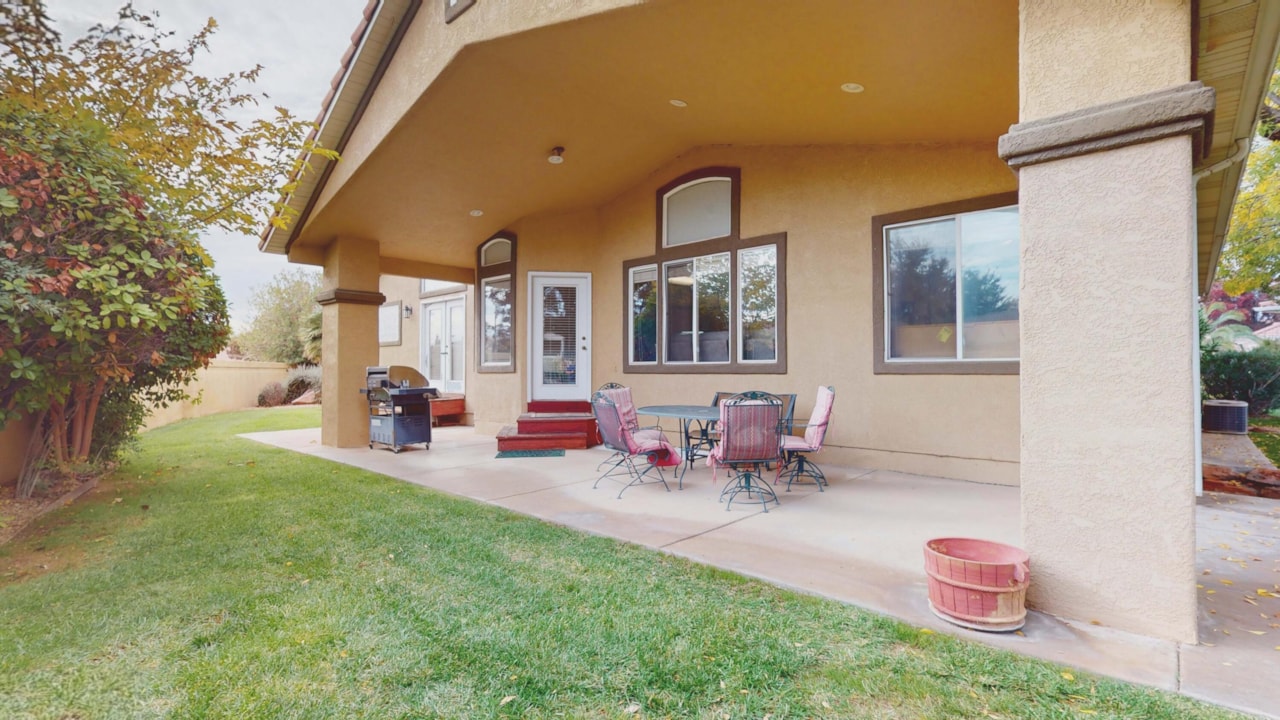 853 W Kestrel CT Washington, UT 84780 home for sale, MLS#25-266915 - Erika Rogers Photo 54