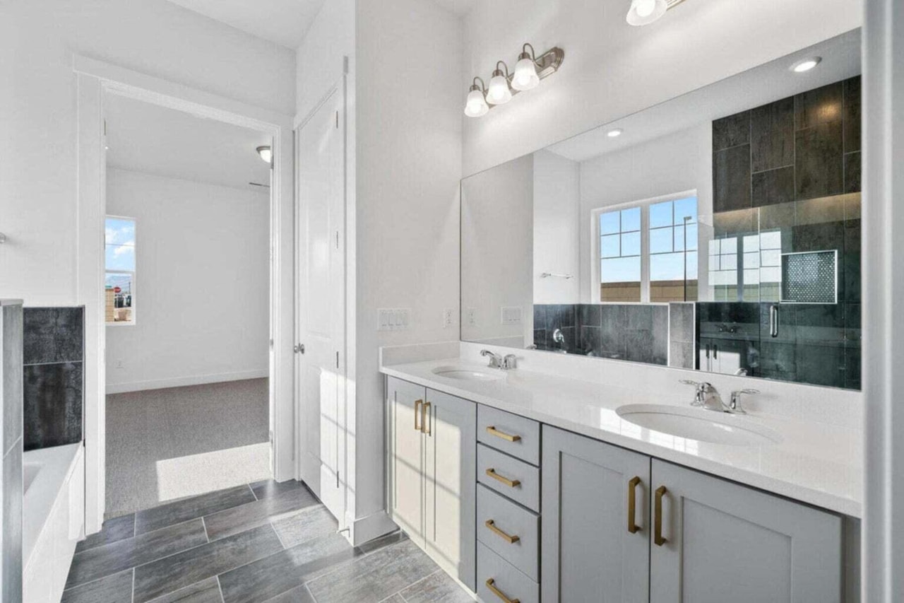 Desert Color, Lot 626 Phase 6 St George, UT 84790 home for sale, MLS#25-259918 - Erika Rogers Photo 12