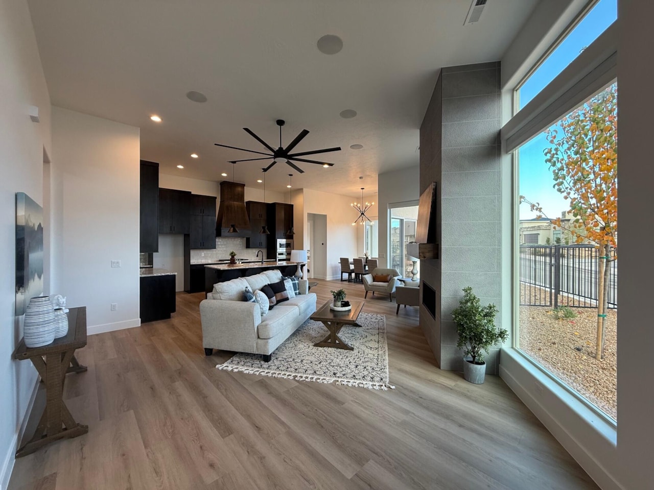 3045 W Bolsena Trl St George, UT 84770 home for sale, MLS#25-262601 - Erika Rogers Photo 12