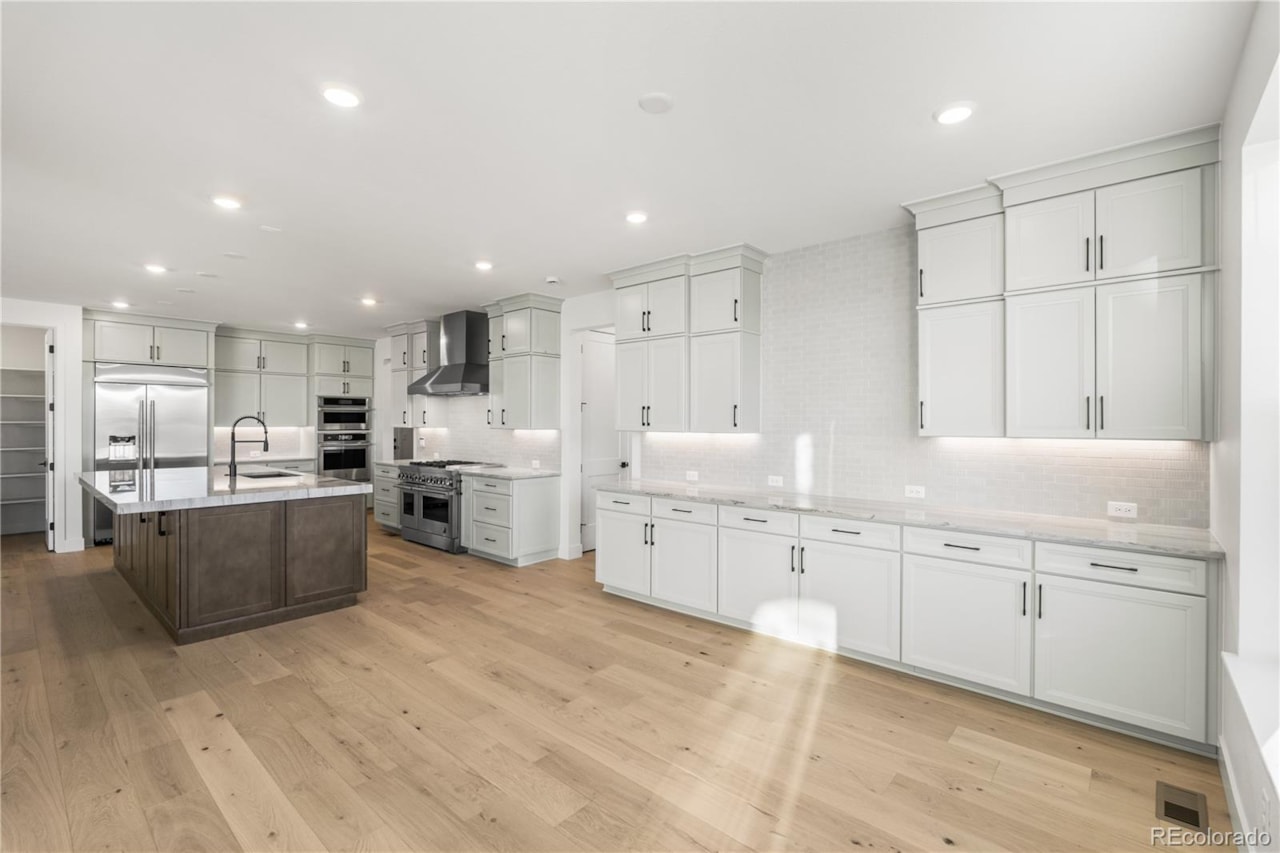 6466 Still Pine Circle The Canyons Gorgeous 2 story home with walk out basement backing to open space in The Canyons.  This home... Castle Pines Douglas CO 80108 2881809 home for sale $1,675,160 2881809 Photo 4