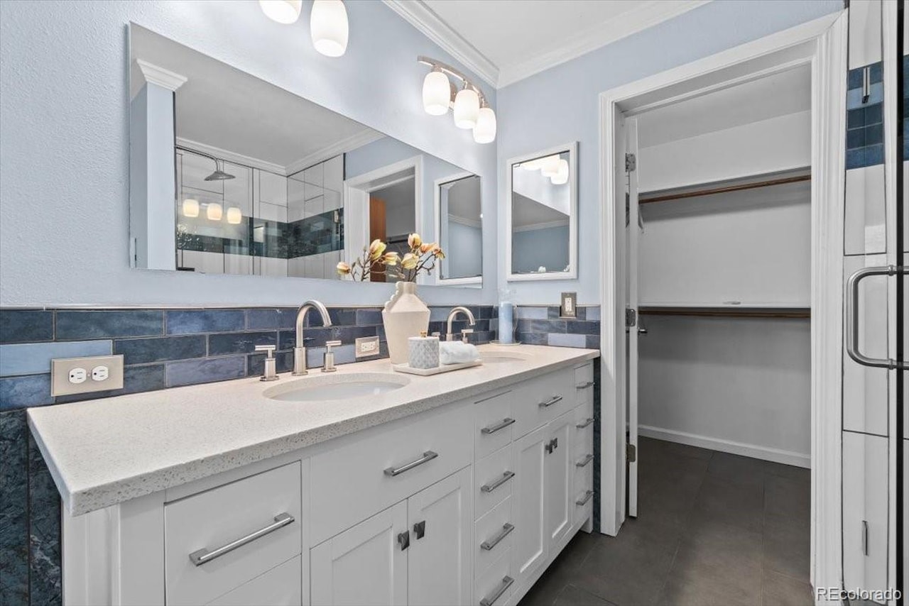 3760 County Road 7 Carlson Sub Your dream home awaits in unincorporated Weld County, perfectly positioned on the highly desired... Erie Weld CO 80516 2135518 home for sale $1,350,000 2135518 Photo 11