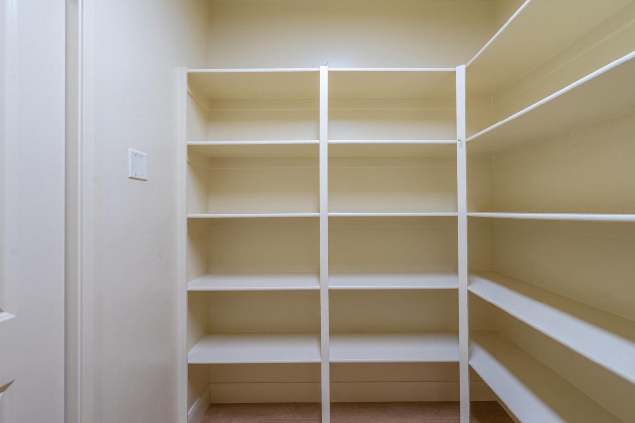 1646 E 90 CIR St George, UT 84790 home for sale, MLS#25-266908 - Erika Rogers Photo 44