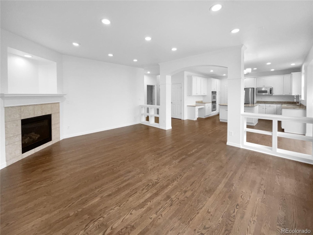 13848 Teal Creek Dr Aspen Creek Filing No 7 Welcome to this beautifully updated home. The neutral color paint scheme and fresh interior paint... Broomfield Broomfield CO 80023 5682811 home for sale $1,070,000 5682811 Photo 3