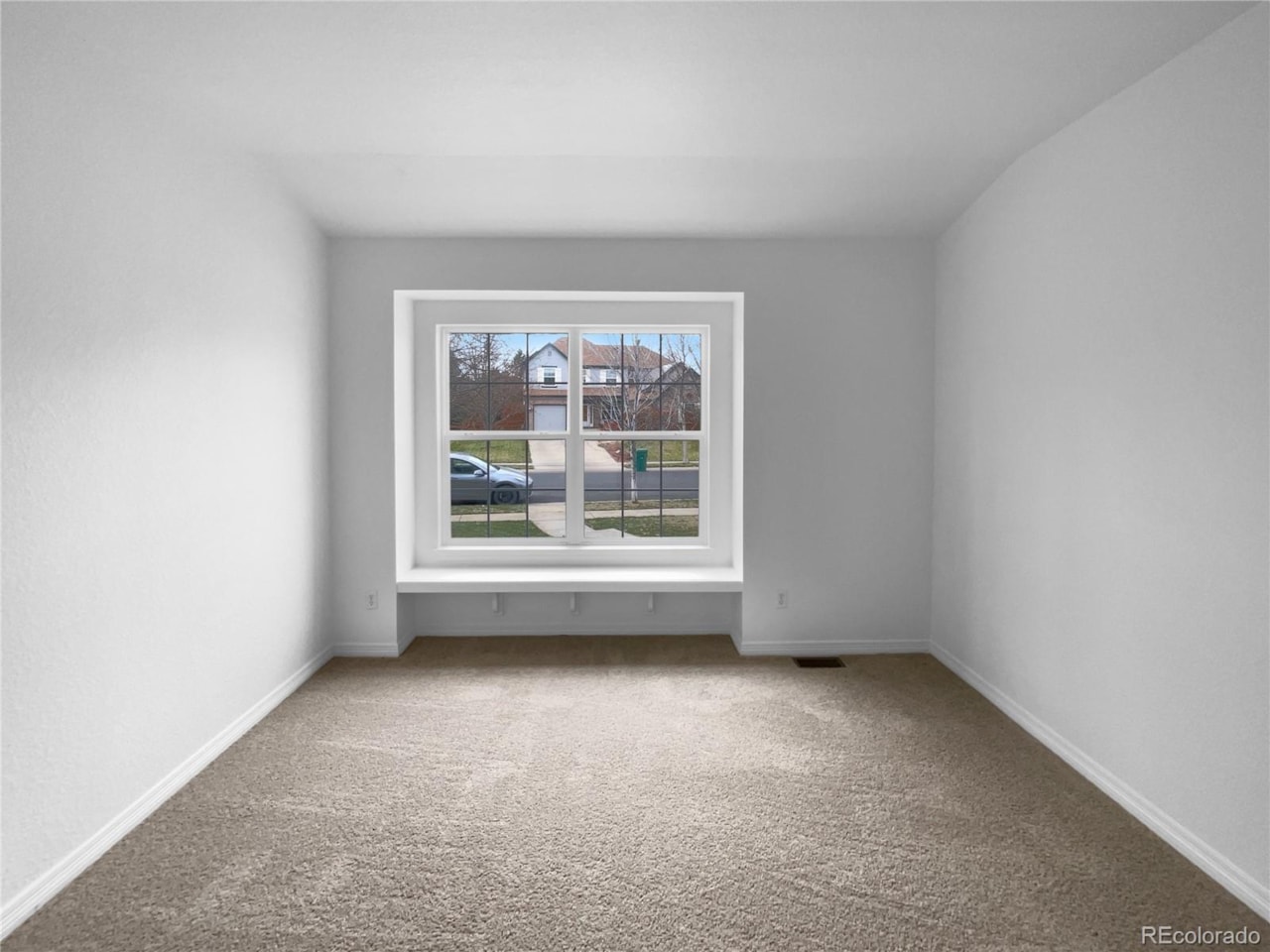 13848 Teal Creek Dr Aspen Creek Filing No 7 Welcome to this beautifully updated home. The neutral color paint scheme and fresh interior paint... Broomfield Broomfield CO 80023 5682811 home for sale $1,070,000 5682811 Photo 13