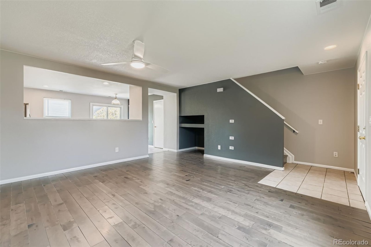 567 Tanager St Bromley Park This charming 2 story duplex half in highly sought after Bromley Park features 3 bedrooms, 1 bath,... Brighton Adams CO 80601 6405335 home for sale $399,850 6405335 Photo 4