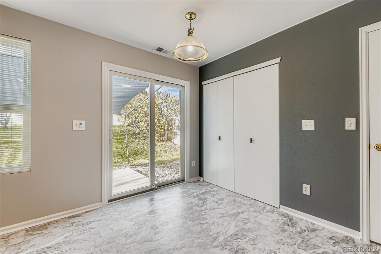 567 Tanager St Bromley Park This charming 2 story duplex half in highly sought after Bromley Park features 3 bedrooms, 1 bath,... Brighton Adams CO 80601 6405335 home for sale $399,850 6405335 Photo 6