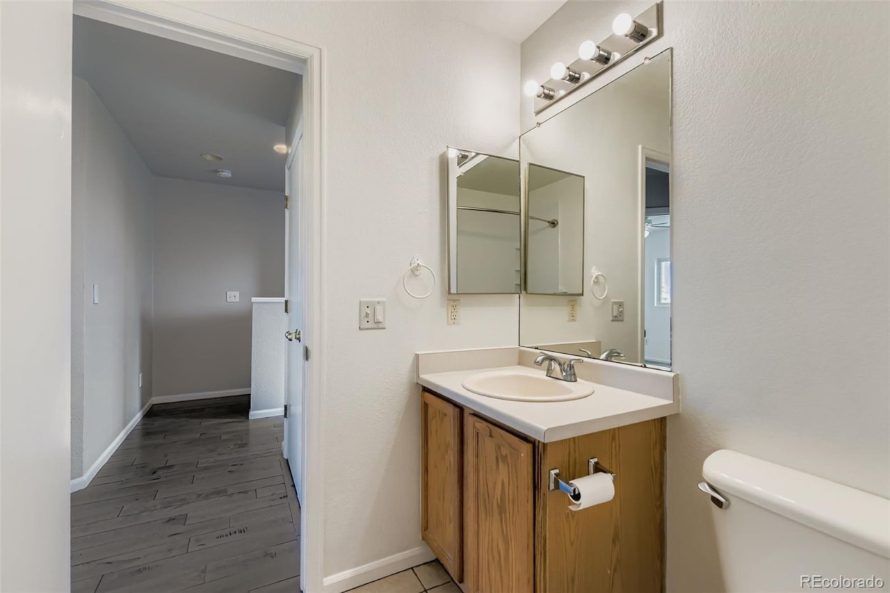 567 Tanager St Bromley Park This charming 2 story duplex half in highly sought after Bromley Park features 3 bedrooms, 1 bath,... Brighton Adams CO 80601 6405335 home for sale $399,850 6405335 Photo 15