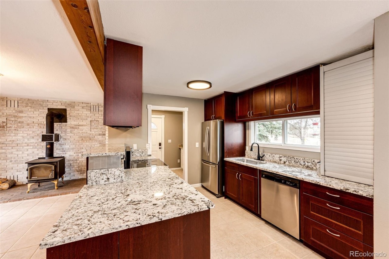 934 Starling Ln Ponderosa Park Discover this fully remodeled home nestled on over 12 acres of prime corner horse property with no... Elizabeth Elbert CO 80107 9972140 home for sale $799,900 9972140 Photo 9