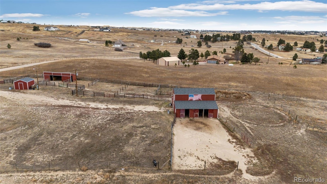 934 Starling Ln Ponderosa Park Discover this fully remodeled home nestled on over 12 acres of prime corner horse property with no... Elizabeth Elbert CO 80107 9972140 home for sale $799,900 9972140 Photo 47