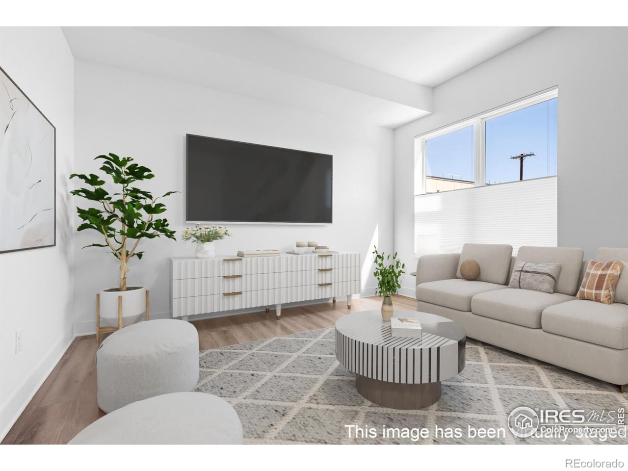 1707 Walnut St #209 17 Walnut Condo Now Selling. Please contact agent for more information. Steeped in polished, modern design, this... Boulder Boulder CO 80302 IR1047693 condo for sale $697,500 IR1047693 Photo 4