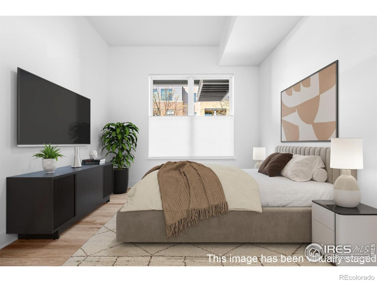 1707 Walnut St #103 17 Walnut Condo Now Selling. Sunny 2 bedroom, 2 bathroom! Please contact agent for more information. Steeped in... Boulder Boulder CO 80302 IR1047691 condo for sale $779,000 IR1047691 Photo 4