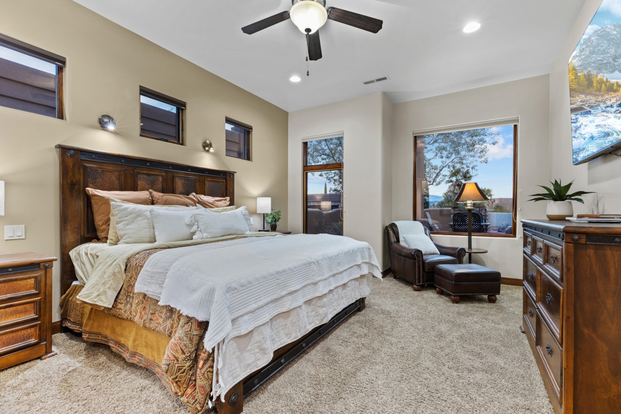 2090 N Tuweap DR #15 St George, UT 84770 home for sale, MLS#25-266909 - Erika Rogers Photo 15