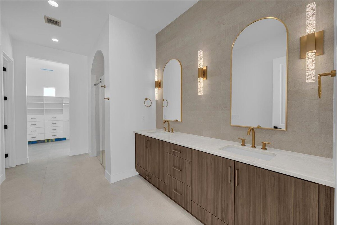 1273 N Lozano RD Washington, UT 84780 home for sale, MLS#25-266931 - Erika Rogers Photo 21