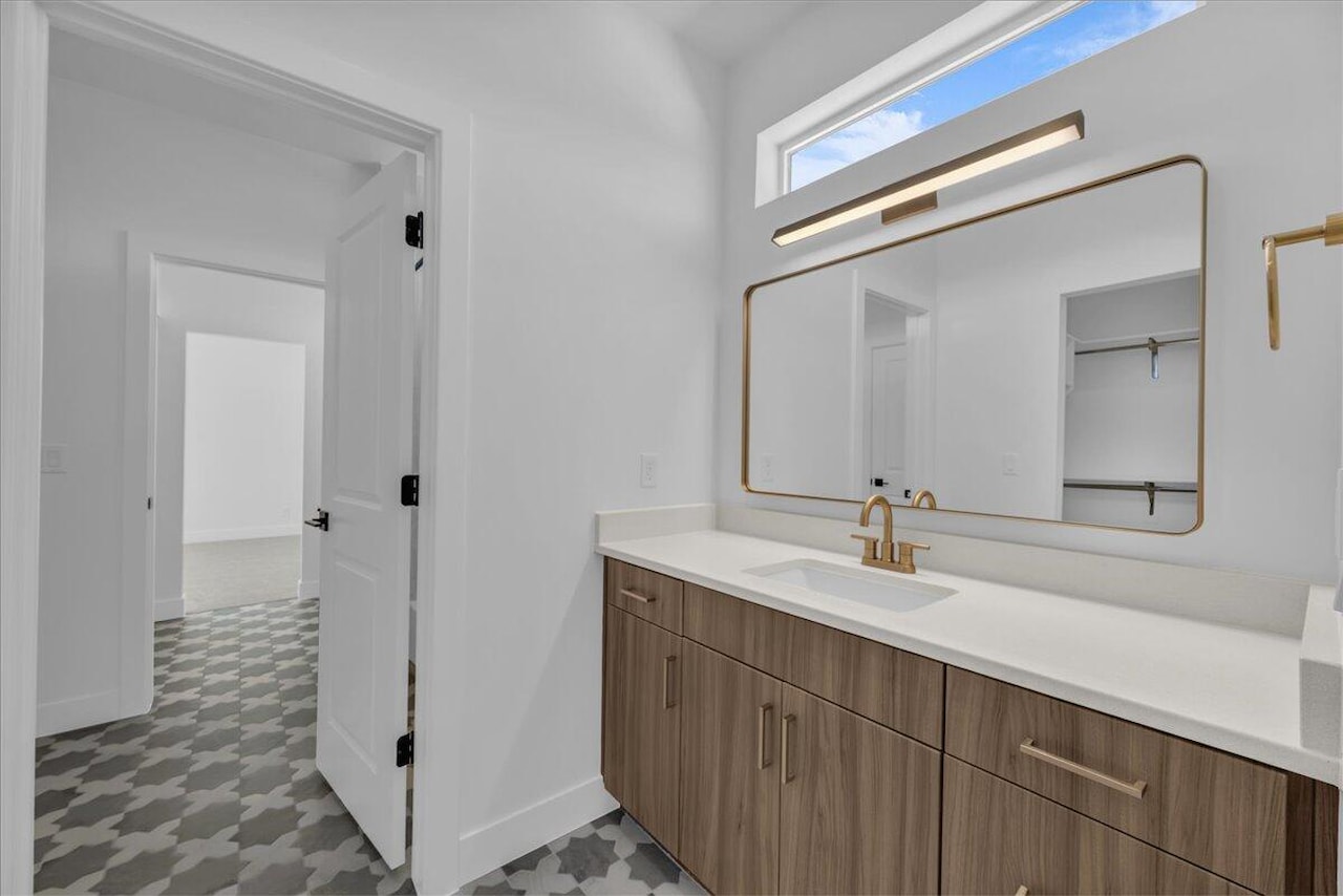 1273 N Lozano RD Washington, UT 84780 home for sale, MLS#25-266931 - Erika Rogers Photo 28