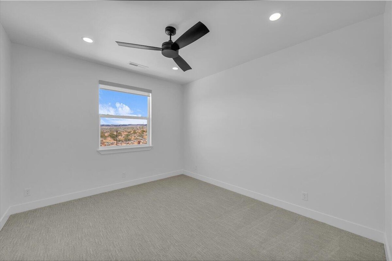 1273 N Lozano RD Washington, UT 84780 home for sale, MLS#25-266931 - Erika Rogers Photo 30