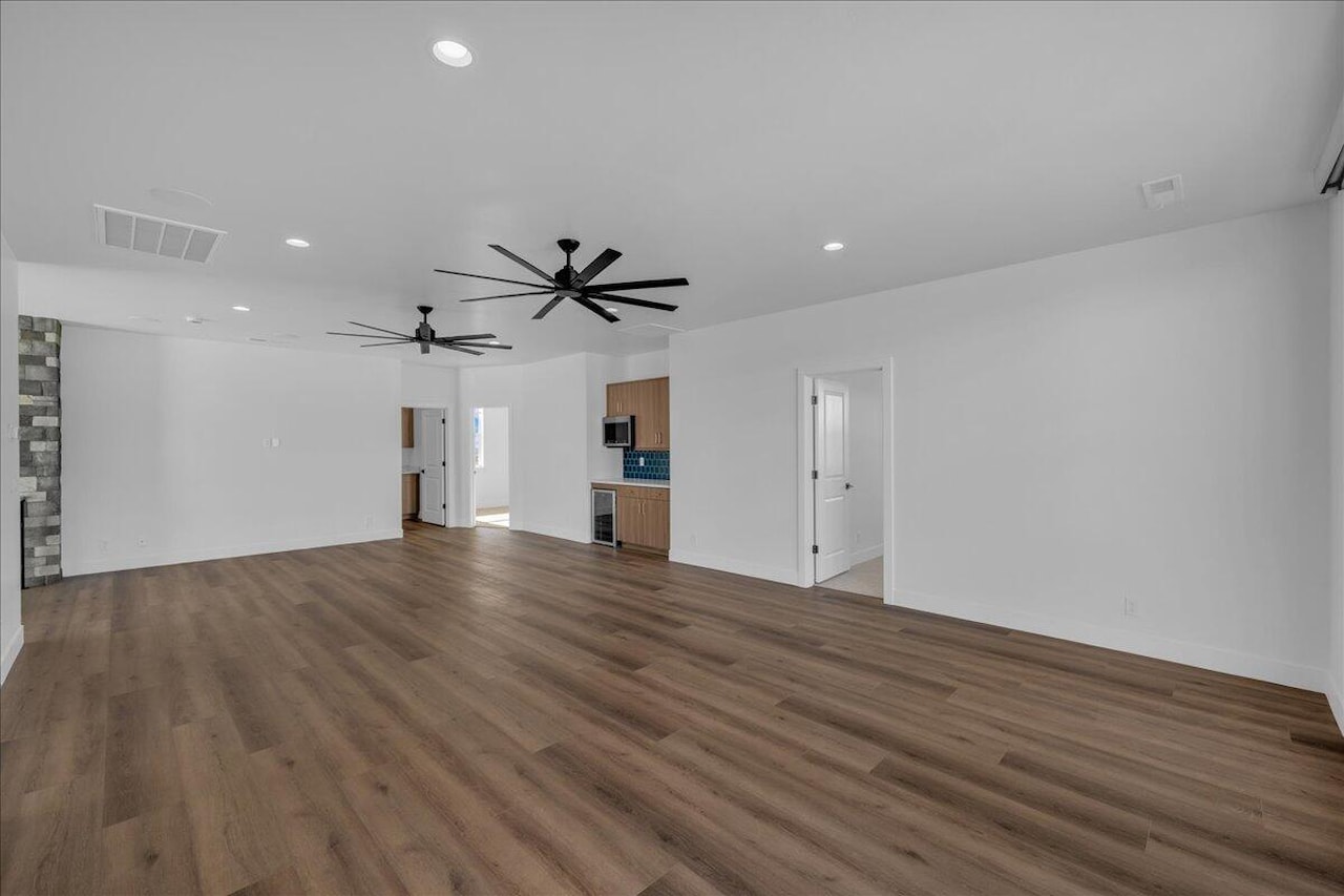 1273 N Lozano RD Washington, UT 84780 home for sale, MLS#25-266931 - Erika Rogers Photo 37