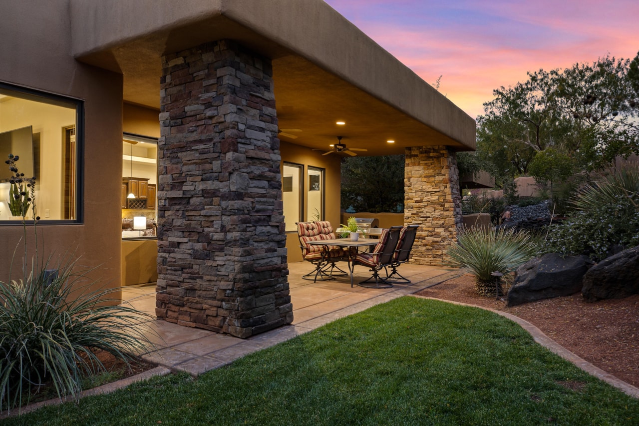 2090 N Tuweap DR #15 St George, UT 84770 home for sale, MLS#25-266909 - Erika Rogers Photo 28