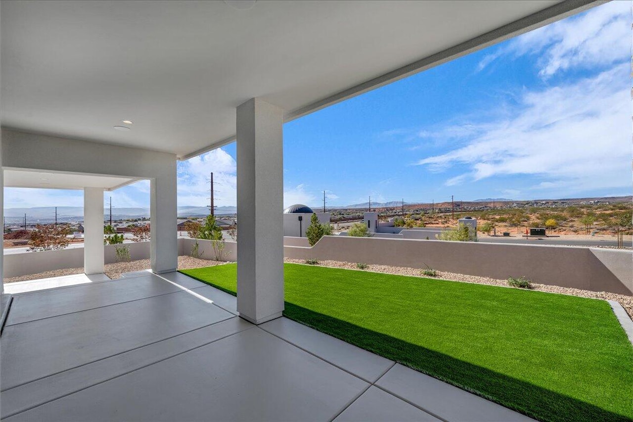 1273 N Lozano RD Washington, UT 84780 home for sale, MLS#25-266931 - Erika Rogers Photo 44