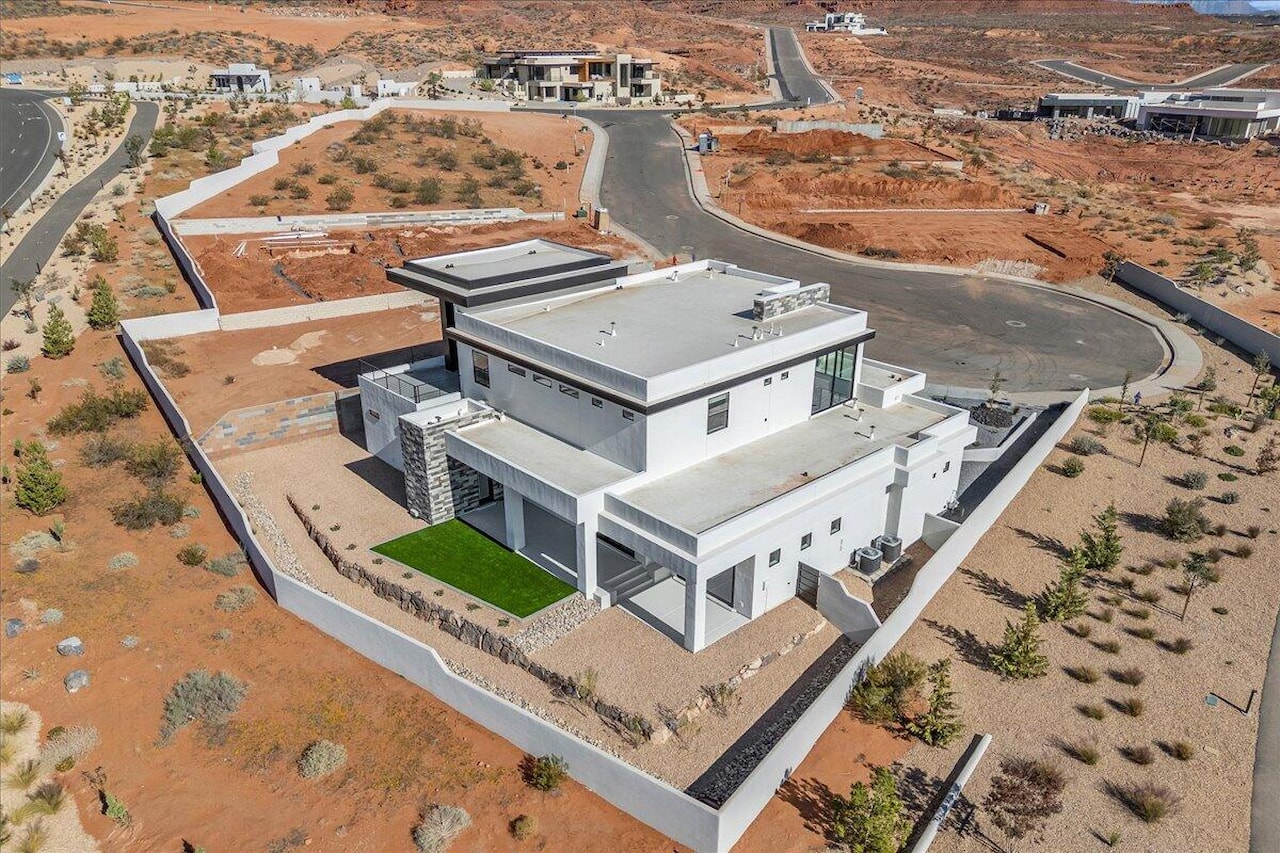 1273 N Lozano RD Washington, UT 84780 home for sale, MLS#25-266931 - Erika Rogers Photo 49