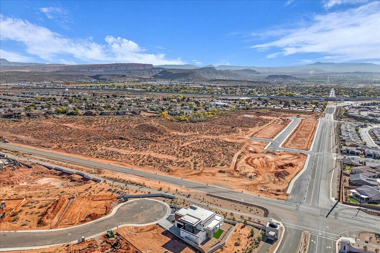 1273 N Lozano RD Washington, UT 84780 home for sale, MLS#25-266931 - Erika Rogers Photo 54