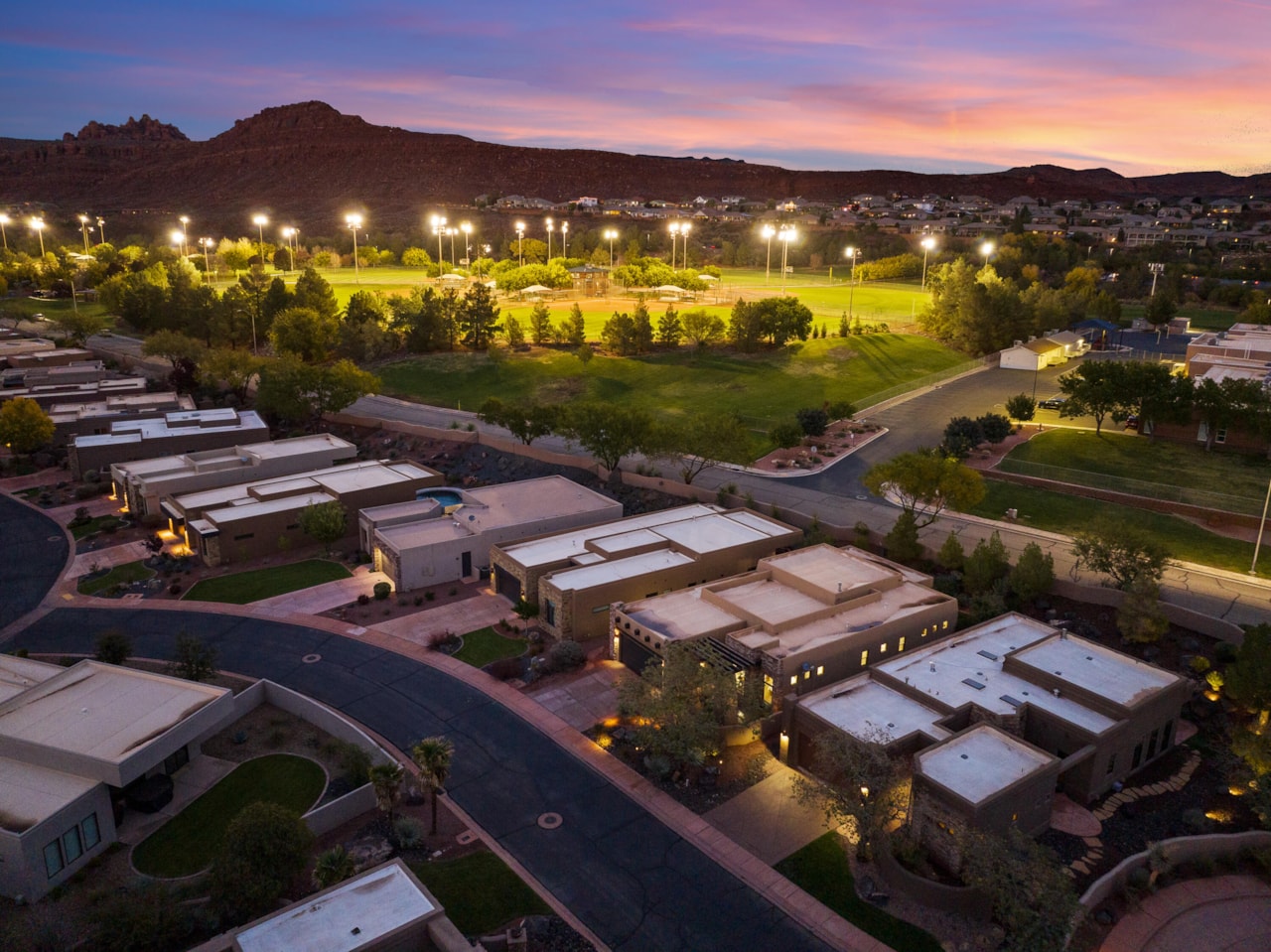 2090 N Tuweap DR #15 St George, UT 84770 home for sale, MLS#25-266909 - Erika Rogers Photo 38