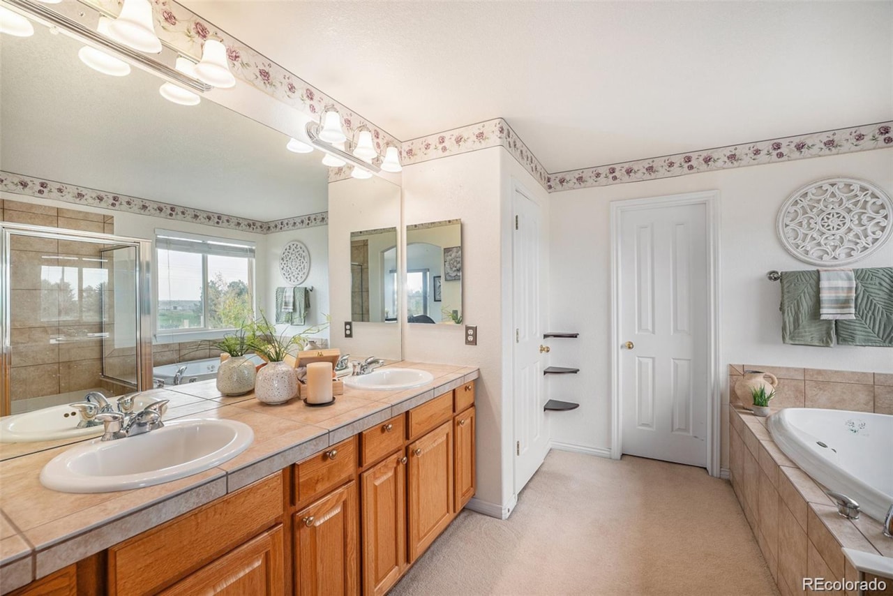 8420 E 160th Place Todd Creek Meadows Experience country living with modern comfort at this Todd Creek Meadows estate! Set on 1.4 acres,... Brighton Adams CO 80602 6372487 home for sale $1,125,000 6372487 Photo 14