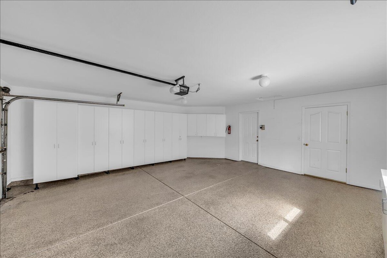 639 W Uxbridge CIR St George, UT 84770 home for sale, MLS#25-265999 - Erika Rogers Photo 33