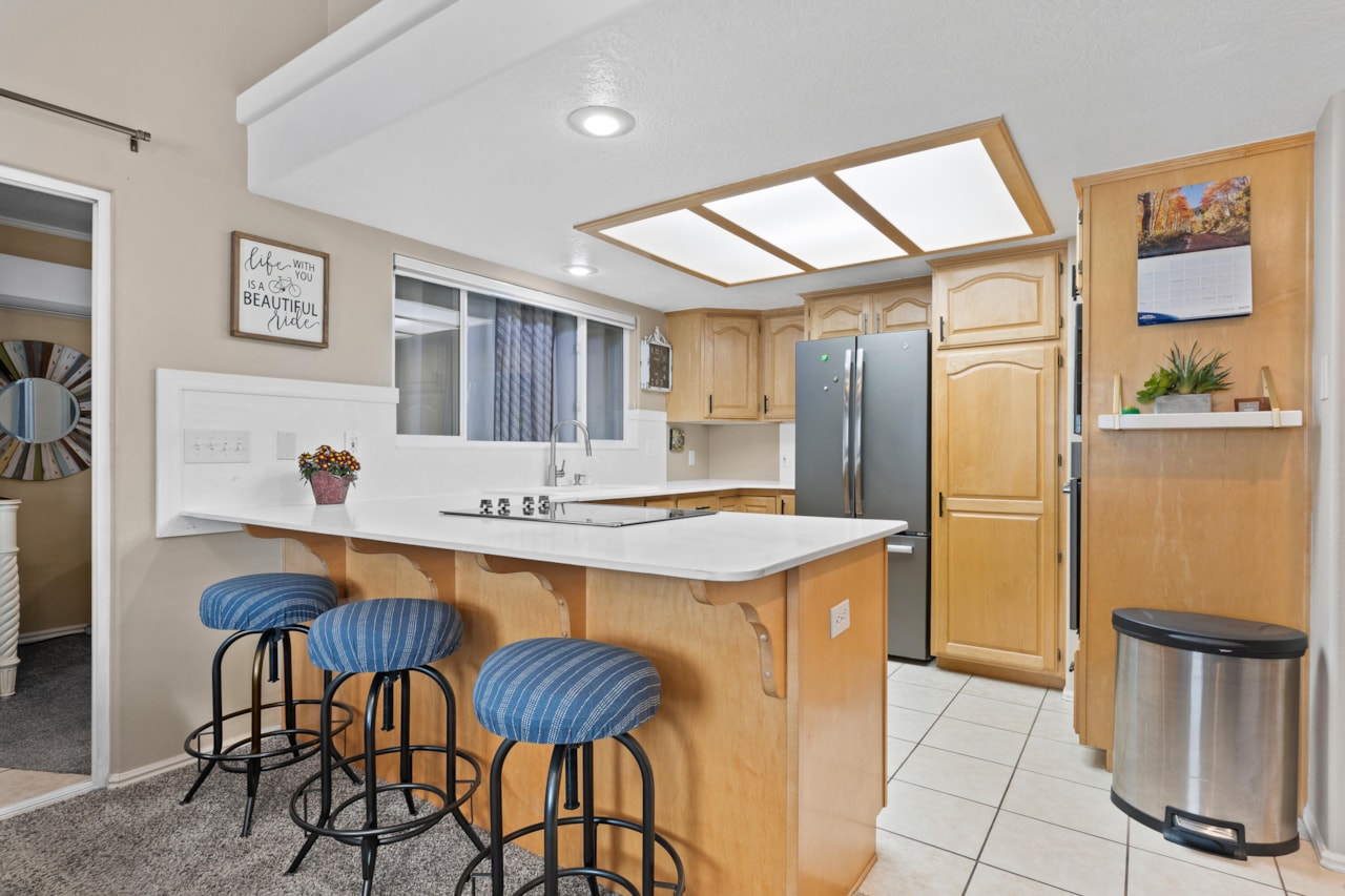 1150 W Red Hills Parkway #185 Washington, UT 84780 home for sale, MLS#25-266932 - Erika Rogers Photo 5