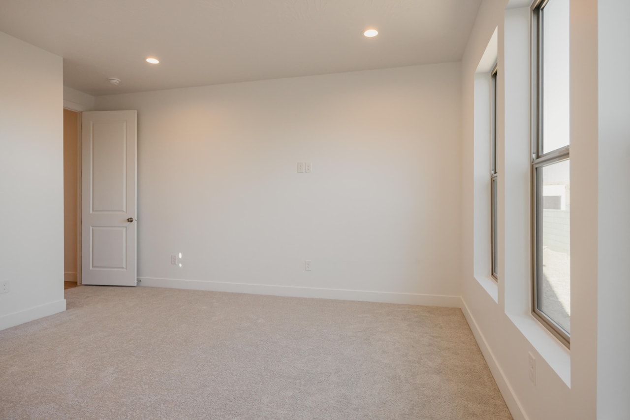 2666 W Venice #Lot 40 St George, UT 84770 home for sale, MLS#25-266810 - Erika Rogers Photo 10