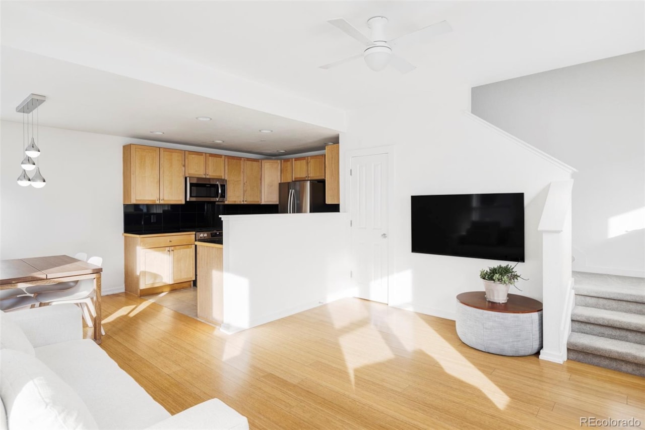 3265 Foundry Place #101O Steel Yards Enveloped in natural light and iconic Boulder mountain views, this corner end-unit Boulder condo in... Boulder Boulder CO 80301 6652757 condo for sale $475,000 6652757 Photo 7