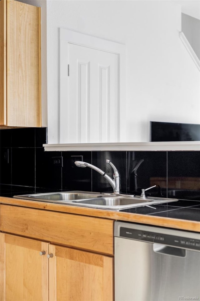 3265 Foundry Place #101O Steel Yards Enveloped in natural light and iconic Boulder mountain views, this corner end-unit Boulder condo in... Boulder Boulder CO 80301 6652757 condo for sale $475,000 6652757 Photo 12