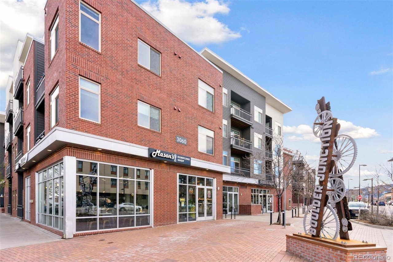 3265 Foundry Place #101O Steel Yards Enveloped in natural light and iconic Boulder mountain views, this corner end-unit Boulder condo in... Boulder Boulder CO 80301 6652757 condo for sale $475,000 6652757 Photo 32