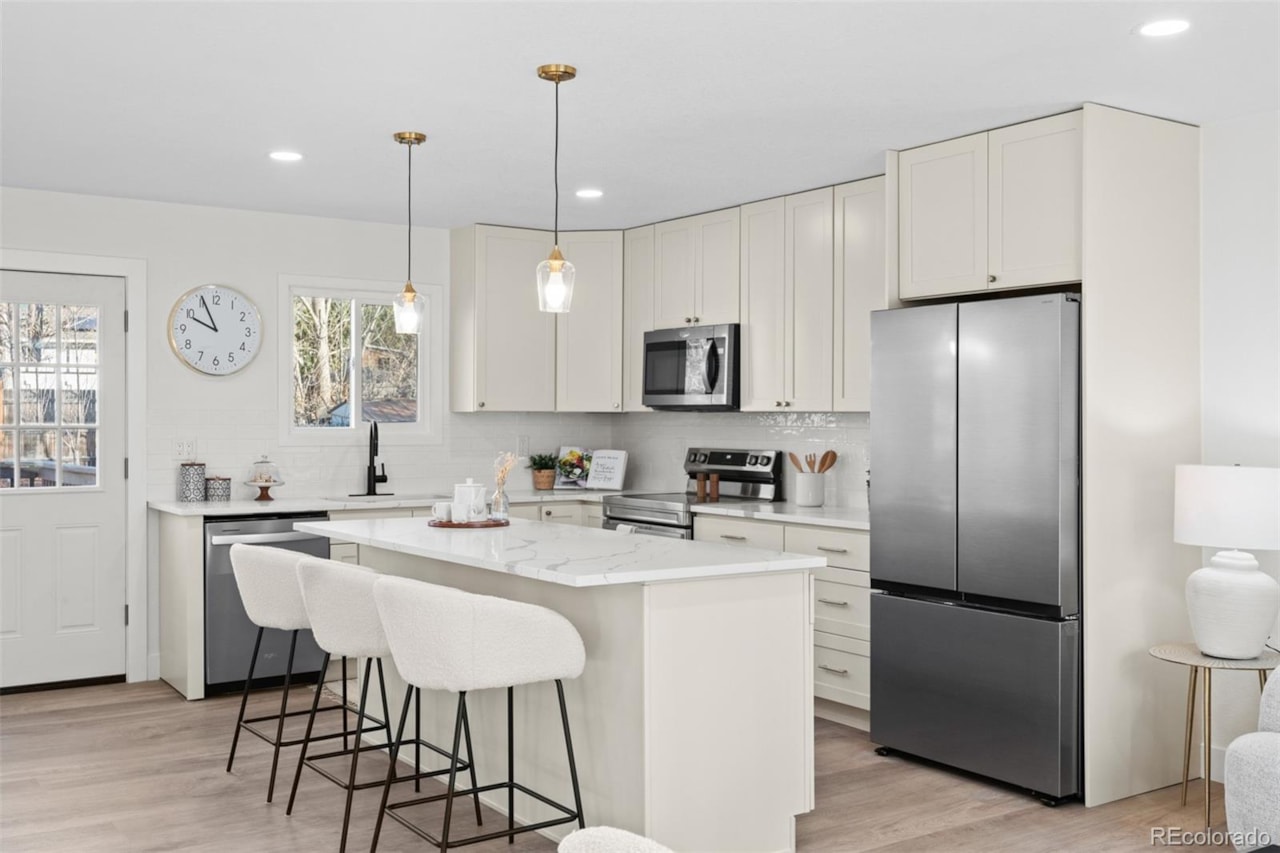 922 Park View St Castle North Welcome to 922 Park View St   a beautifully remodeled gem in the heart of Castle Rock! This... Castle Rock Douglas CO 80104 7878803 home for sale $675,000 7878803 Photo 12