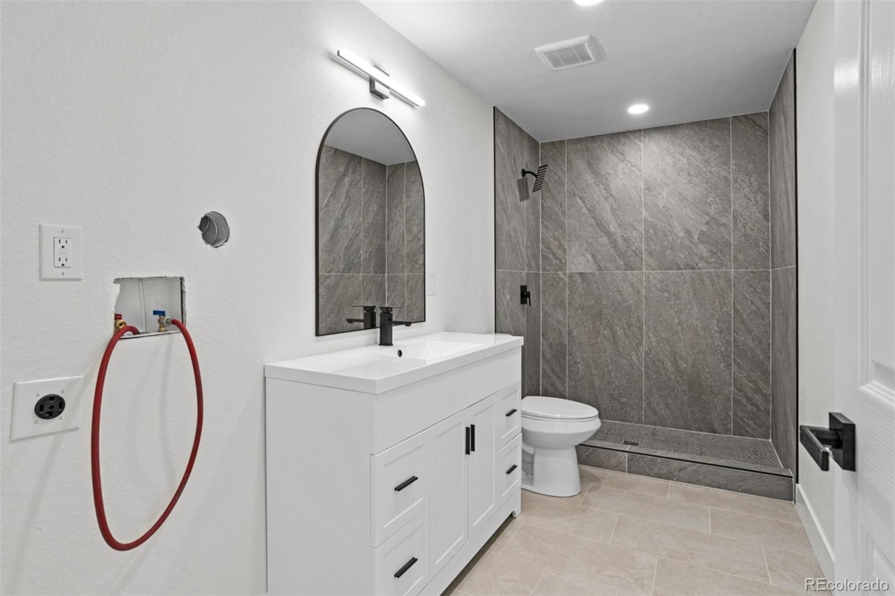 922 Park View St Castle North Welcome to 922 Park View St   a beautifully remodeled gem in the heart of Castle Rock! This... Castle Rock Douglas CO 80104 7878803 home for sale $675,000 7878803 Photo 31