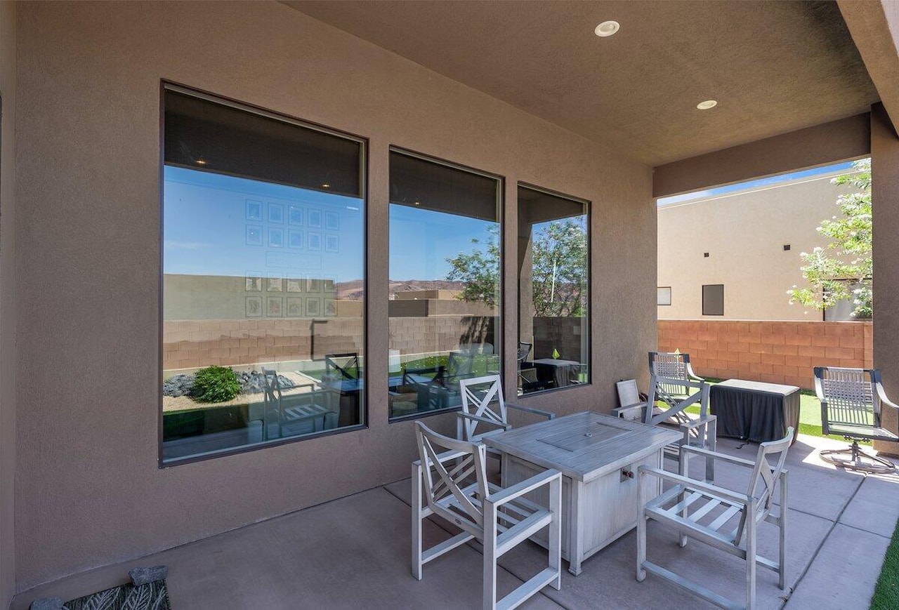 4745 N Cottontail DR St George, UT 84770 home for sale, MLS#25-264307 - Erika Rogers Photo 25