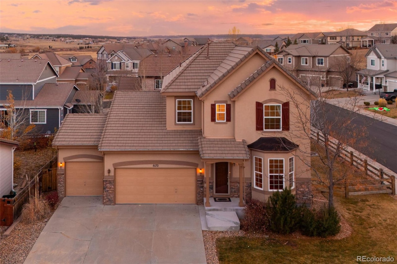 8172 El Jebel Loop Cobblestone Ranch Welcome to this beautifully updated 3 bedroom, 3 bathroom home located in the sought-after... Castle Rock Douglas CO 80108 1753027 home for sale $600,000 1753027