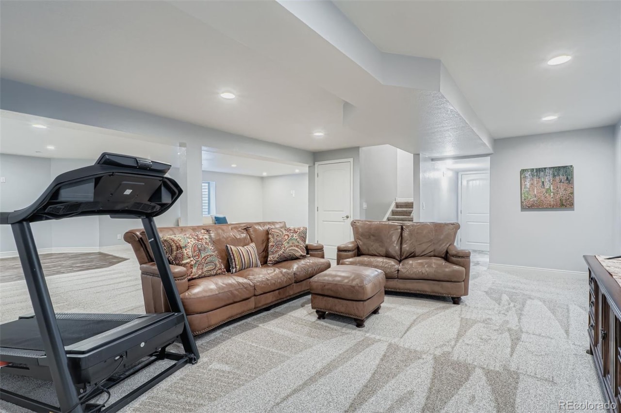 575 Heritage Trl Wild Pointe Set on more than five acres of pristine Colorado landscape, 575 Heritage Trail delivers a luxury... Elizabeth Elbert CO 80107 4856976 home for sale $1,200,000 4856976 Photo 25