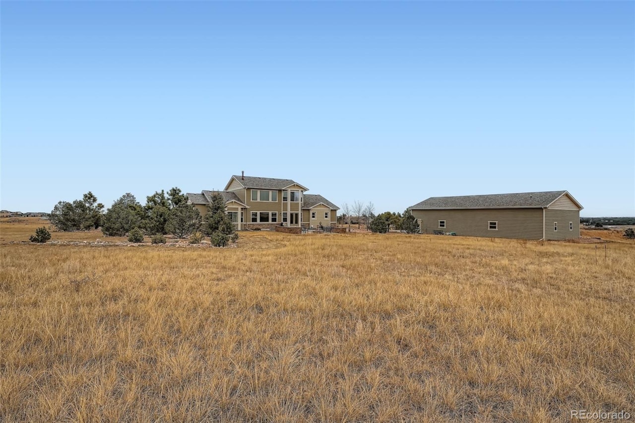 575 Heritage Trl Wild Pointe Set on more than five acres of pristine Colorado landscape, 575 Heritage Trail delivers a luxury... Elizabeth Elbert CO 80107 4856976 home for sale $1,200,000 4856976 Photo 39