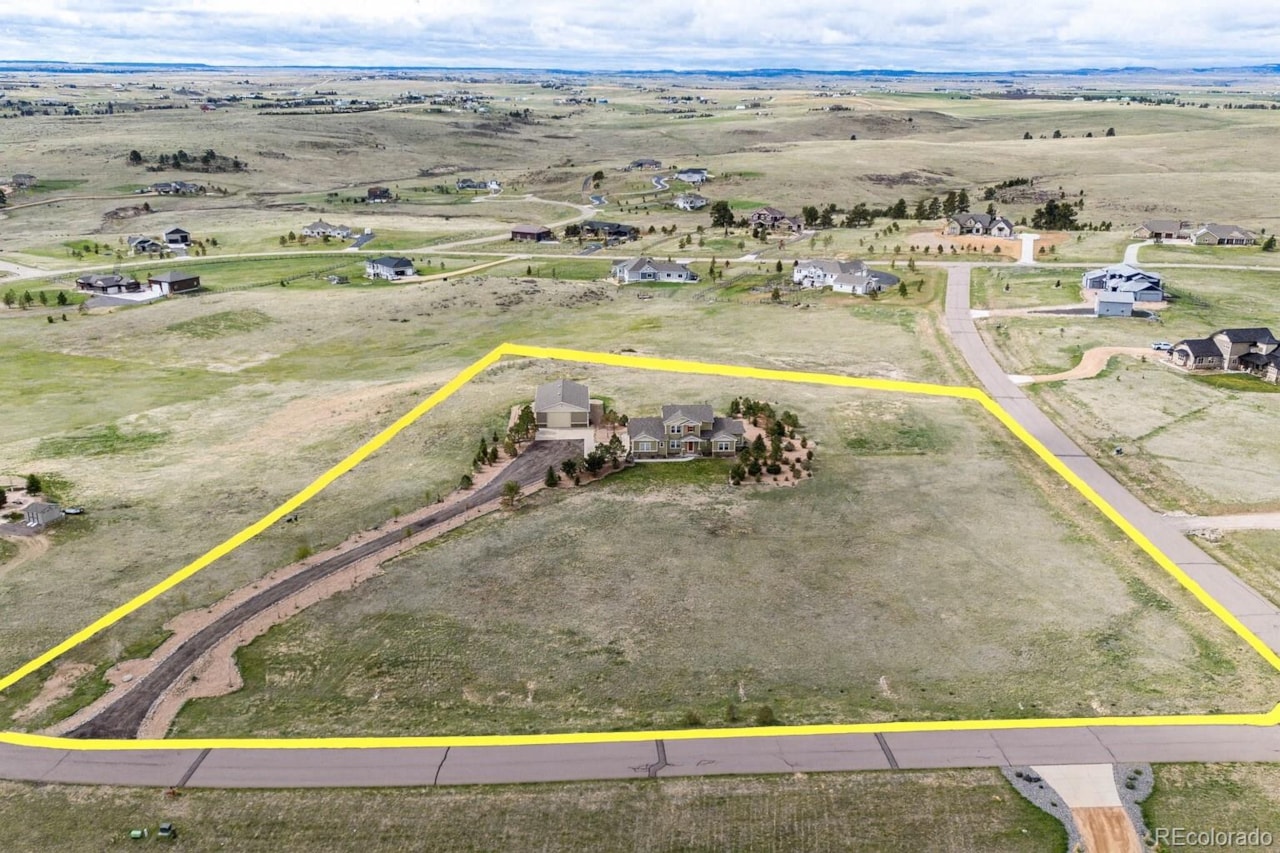 575 Heritage Trl Wild Pointe Set on more than five acres of pristine Colorado landscape, 575 Heritage Trail delivers a luxury... Elizabeth Elbert CO 80107 4856976 home for sale $1,200,000 4856976 Photo 40