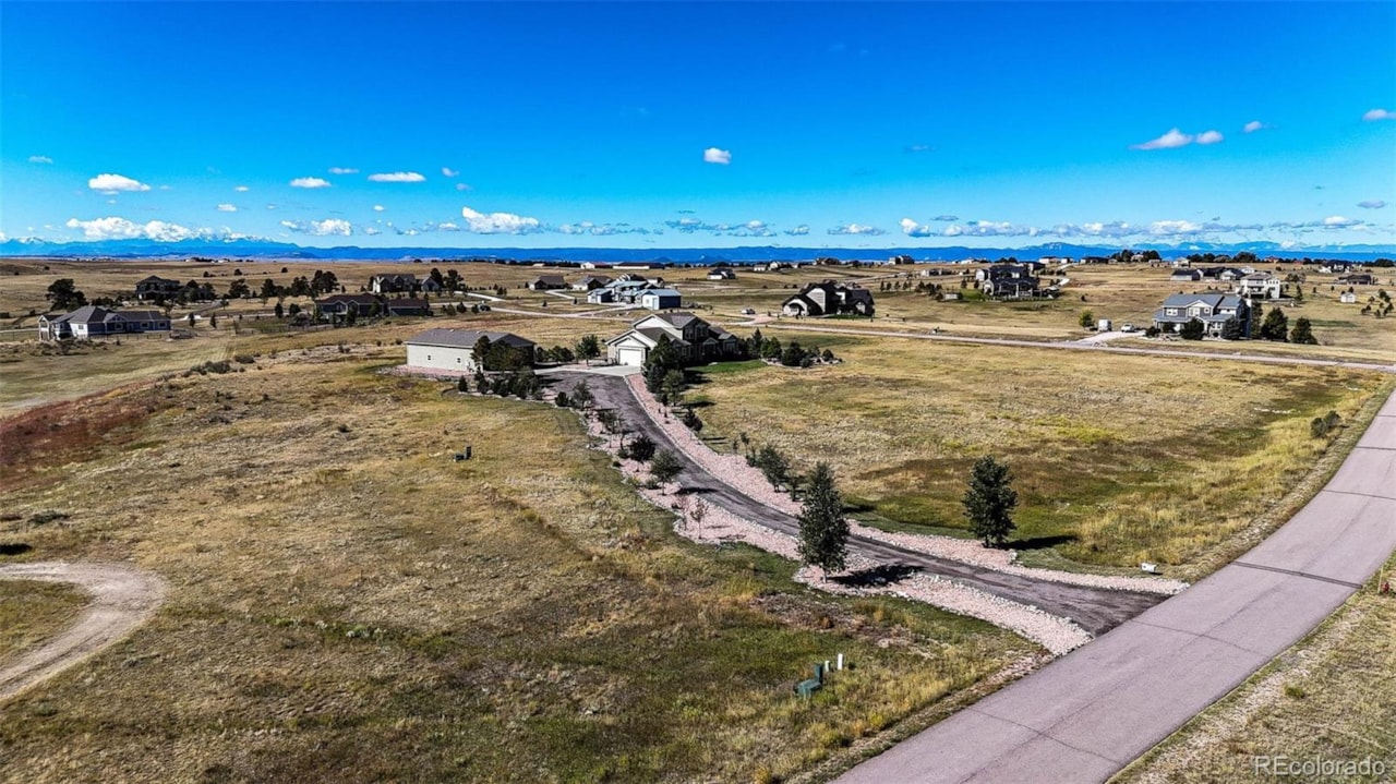 575 Heritage Trl Wild Pointe Set on more than five acres of pristine Colorado landscape, 575 Heritage Trail delivers a luxury... Elizabeth Elbert CO 80107 4856976 home for sale $1,200,000 4856976 Photo 45
