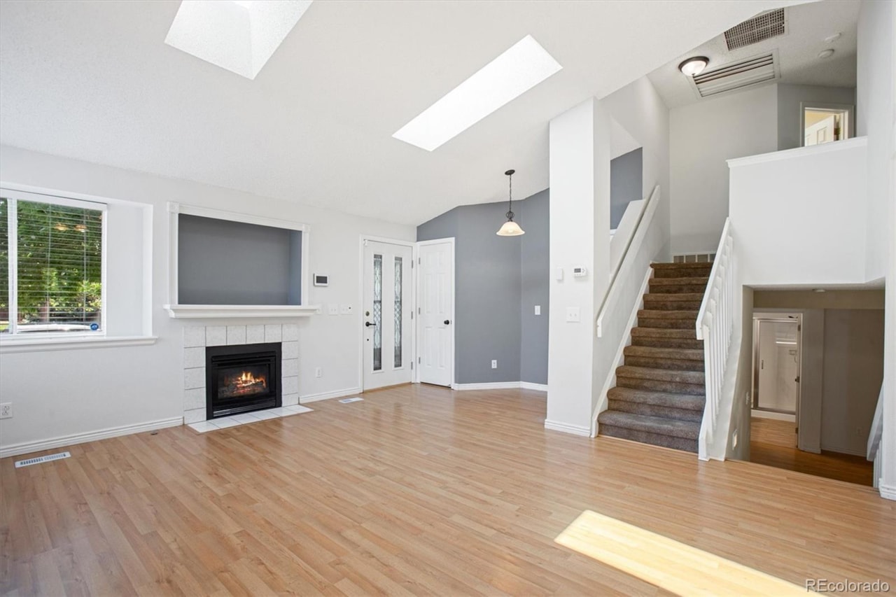 4947 S Espana Way Fox Hill Welcome to your dream home in the Fox Hill neighborhood in the highly sought-after Cherry Creek 5... Centennial Arapahoe CO 80015 2564802 home for sale $499,000 2564802 Photo 2