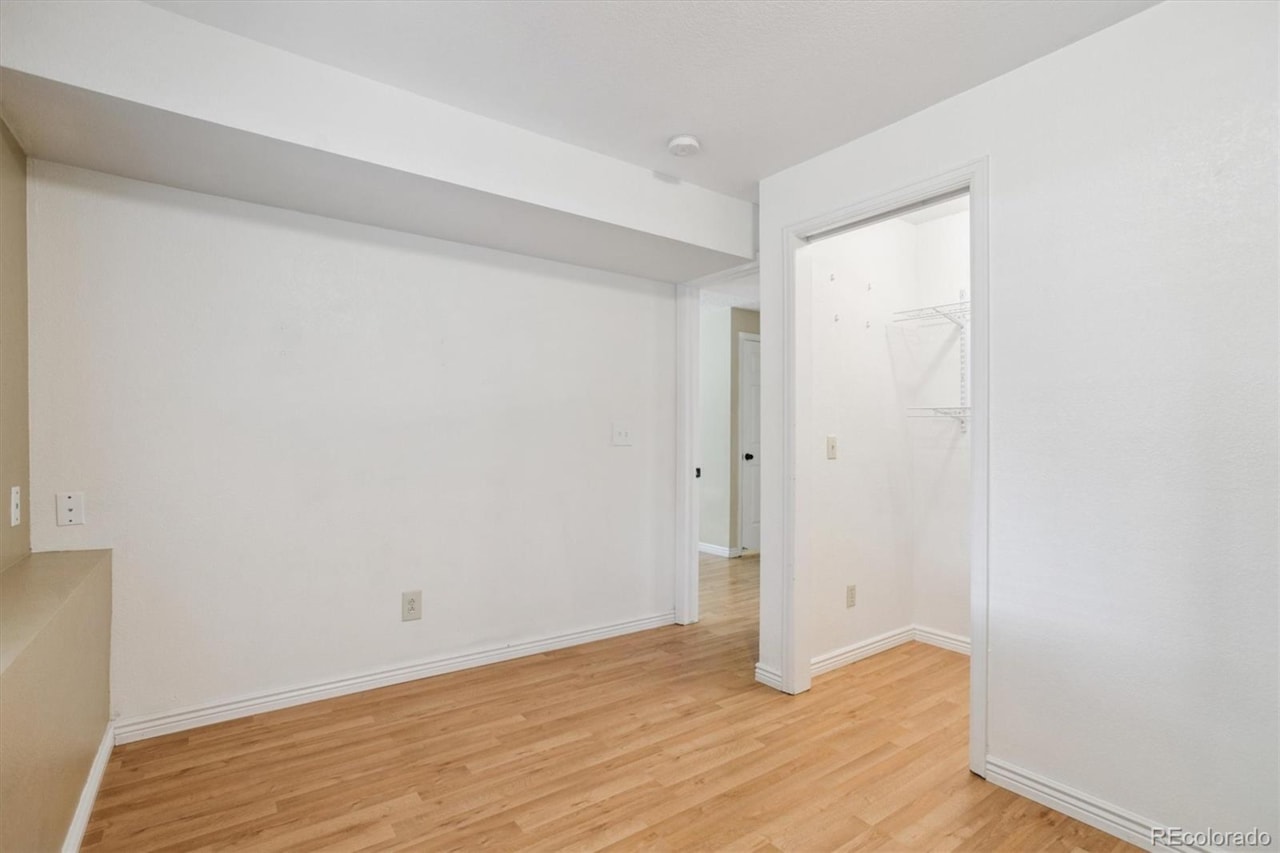 4947 S Espana Way Fox Hill Welcome to your dream home in the Fox Hill neighborhood in the highly sought-after Cherry Creek 5... Centennial Arapahoe CO 80015 2564802 home for sale $499,000 2564802 Photo 13