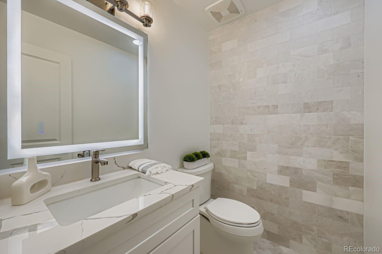 3435 Dawson Rd Perry Pines Gorgeous mountain contemporary walk-out ranch on 5 private acres in Perry Pines community, offering... Sedalia Douglas CO 80135 4545860 home for sale $1,649,000 4545860 Photo 17