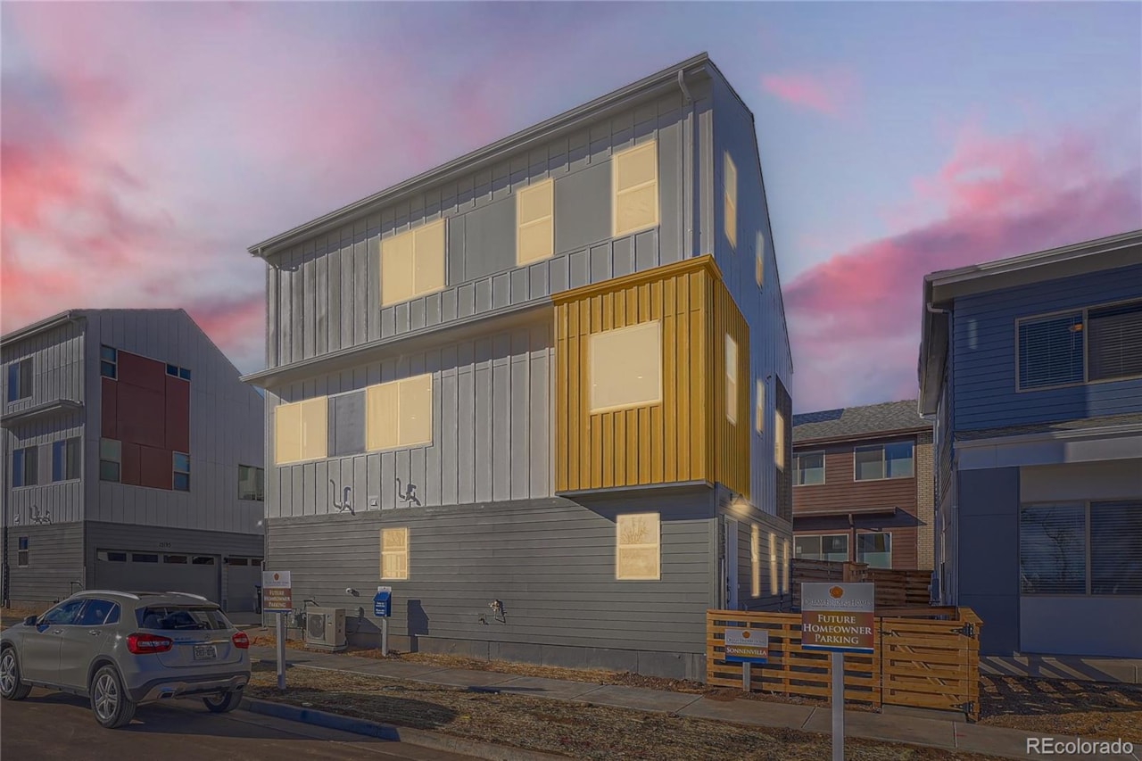 15294 W 68th Place Geos Move-in December! This brand-new 3-bedroom, 2-bathroom Sonnenvilla plan home offers an exceptional... Arvada Jefferson CO 80007 3962836 home for sale $709,990 3962836 Photo 4