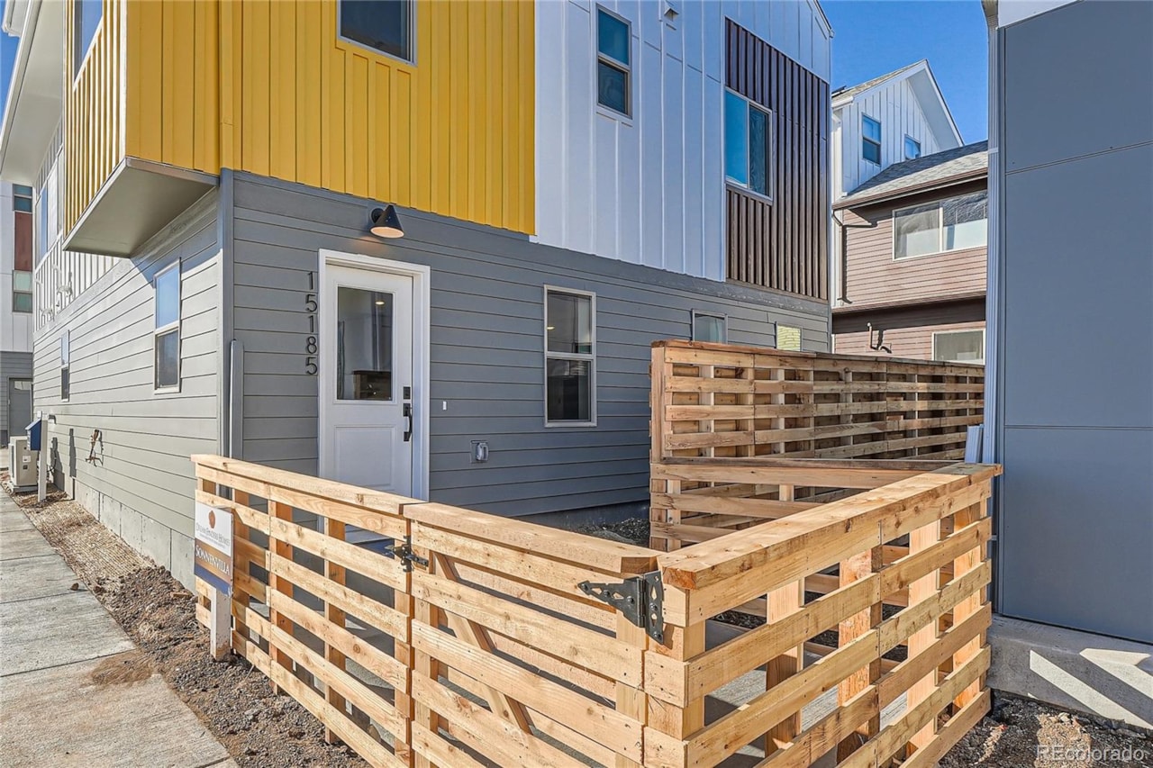 15294 W 68th Place Geos Move-in December! This brand-new 3-bedroom, 2-bathroom Sonnenvilla plan home offers an exceptional... Arvada Jefferson CO 80007 3962836 home for sale $709,990 3962836 Photo 6