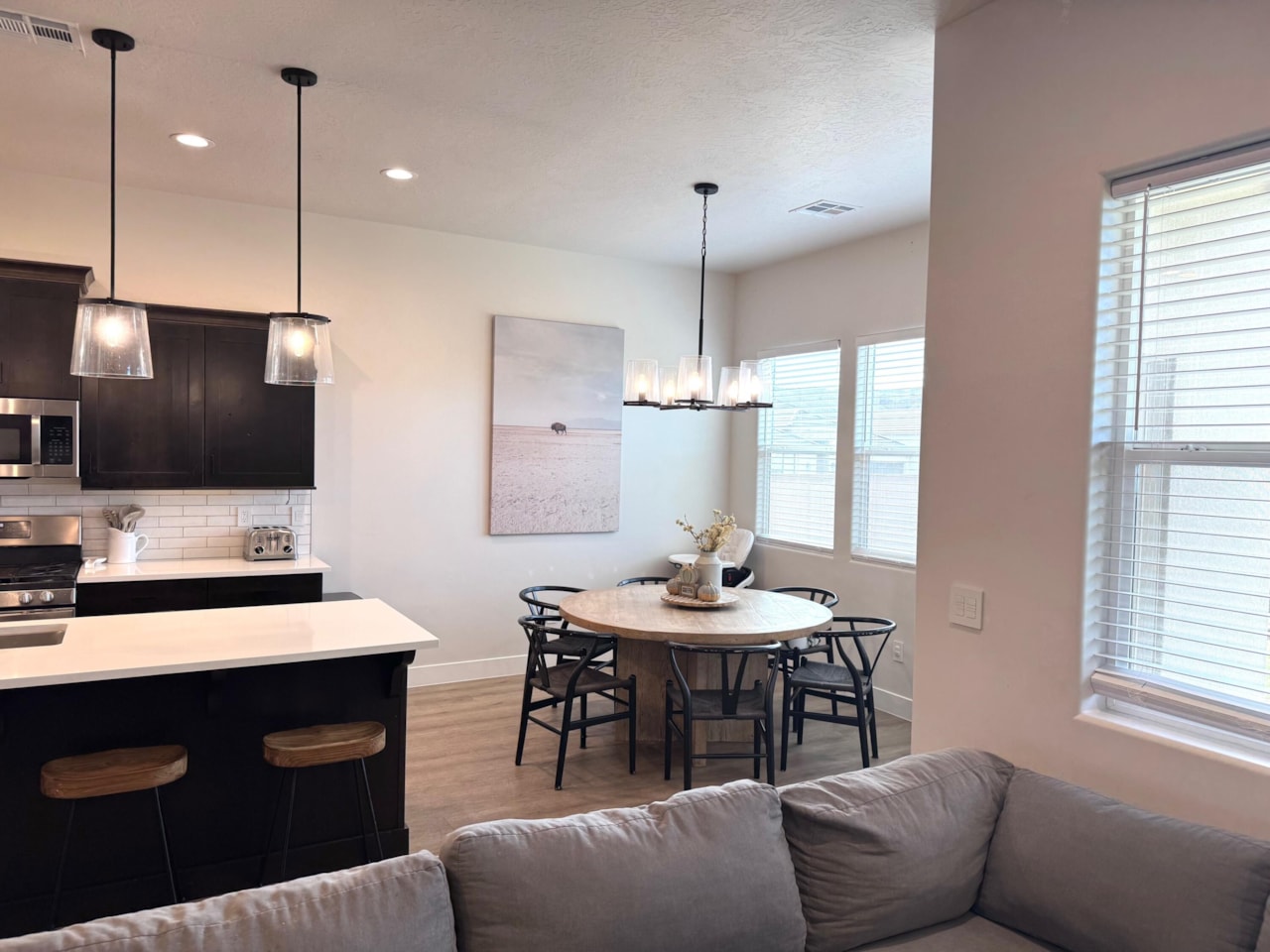 3058 E Beartrap Canyon DR Washington, UT 84780 home for sale, MLS#25-266948 - Erika Rogers Photo 5