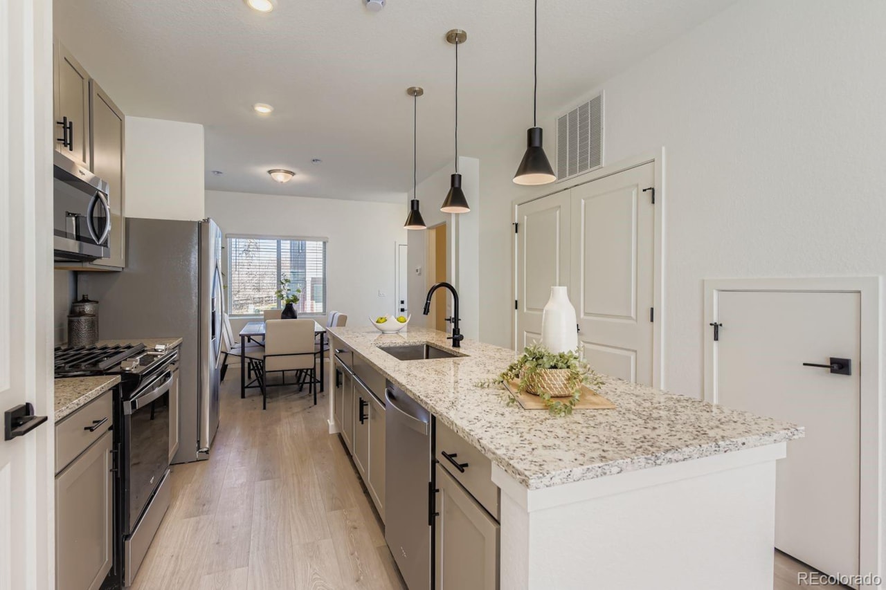 15323 W 69th Ave Geos DECEMBER CLOSEStep into this beautifully designed 2-story townhome featuring 9' ceilings on the... Arvada Jefferson CO 80007 2749280 home for sale $399,990 2749280 Photo 10